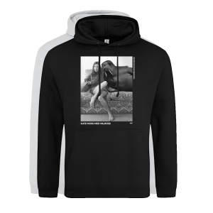 Hoodie: Kate Moss med valross